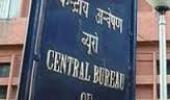 CBI arrests 2 Delhi govt officials on graft charges