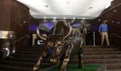 FPIs remain bullish on markets, pour in Rs 7,600 cr in April