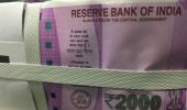 Provide shaded space, drinking water, RBI tells banks