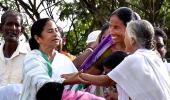 Singur Land: Chouhan Accuses Banerjee of Abandoning Farmers