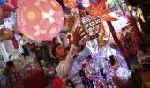 DeMo: Diwali sparkle missing for wholesale traders