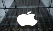 Apple becomes first US company to hit $1 trillion m-cap