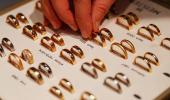 Jewellers re-start monthly deposit schemes