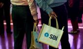 After offering VRS, SBI now plans to hire 14k staff