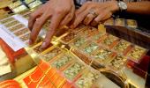 Gold plunges Rs 4,100 to Rs 121,800/10g