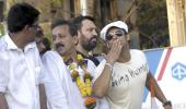 Salman Khan rallies for Baba