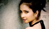 Meet the glamorous journalist in Preeti Hangama