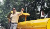 Akshay Kumar goes all out to promote Khatta Meetha