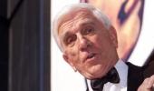 Naked Gun's Leslie Nielsen dies