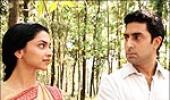 Khelein Hum... has beautiful music