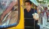 Aamir travels by auto in South Mumbai!