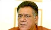 Om Puri: I was not drunk at Ramlila Maidan