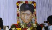 Bollywood pays tribute to its brightest star Dev Anand