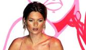 Kate Moss sizzles in raunchy Dior ad