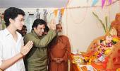 Pix: Bollywood stars bring Ganpati home