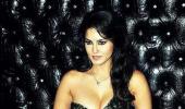 No wardrobe malfunction, says Sunny Leone