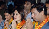 PIX: Kareena prays at Siddhi Vinayak temple, gets mobbed