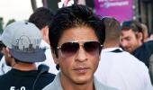 Shah Rukh Khan says no to smoking