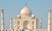 PIX: Oprah visits the Taj Mahal