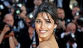 Freida Pinto's Good Samaritan act!