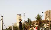 PIX: Stroll on the beach with Kareena, Guru Dutt!