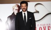 Filmi stars, English cricket team attend Skyfall premiere