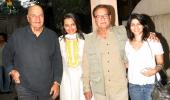 PIX: Waheeda, Asha Parekh watch Son Of Sardaar