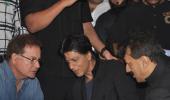 PIX: Shah Rukh, Salim Khan bond at Iftar meal