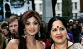 Shilpa Shetty seeks solace in mom's wise words