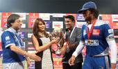 PIX: Bipasha, Genelia, Venkatesh at CCL finals