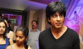 PIX: Shah Rukh parties with daughter, KKR team