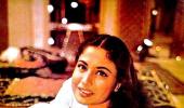 How Meena Kumari Became An Alcoholic