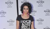 PIX: Gul Panag, Rishi Kapoor indulge in GUITAR SMASHING