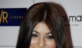 Ayesha Takia turns 28