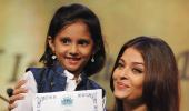 PIX: Aishwarya pays tribute to Sathya Sai Baba