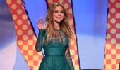 PIX: JLo, Taylor Swift, Kardashians at Teen Choice awards