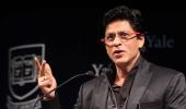 Shah Rukh Khan undergoes successful eye surgery