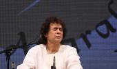 Zakir Hussain, Shankar Mahadevan pay tribute to 'Abbaji,' U Srinivas