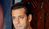 Salman: Gajendra Chauhan should listen to the FTII students