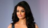 Aishwarya's HOTTEST ramp appearance? VOTE!