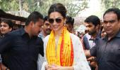 PIX: Deepika visits Mumbai's Siddhivanayak Temple