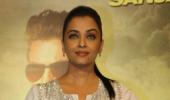 PIX: Aishwarya, Jaya Bachchan, Sanjay Gupta watch Jazbaa