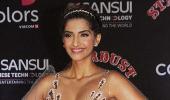 PIX: Sonam, Harshvardhan win at Sansui Stardust awards