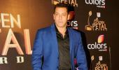 PIX: Salman Khan, Arjun Kapoor attend Golden Petal awards