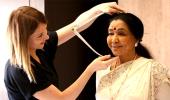 Asha Bhosle at Madame Tussauds!