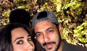 PIX: Salman parties with Iulia, Karisma, Malaika