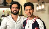 FUN VIDEO! *ring Armaan, Amaal Malik