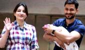 Soha-Kunal's daughter's first pictures