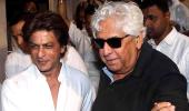 Shah Rukh Khan, Aziz Mirza at Kundan Shah's prayer meet