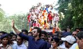 PIX: Ranbir-Rishi say goodbye to Ganpati